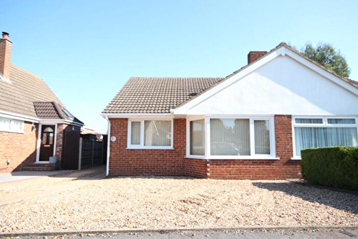 2 Bedroom Semi-Detached Bungalow To Rent In Newbury Avenue, Maidstone, Kent, ME16
