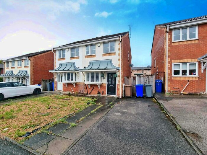 Houses for sale & to rent in ST3 1AT, Longley Road, Sandford Hill Stoke