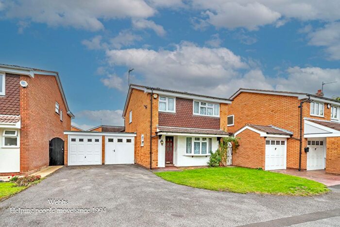 4 Bedroom Detached House For Sale In Sherringham Drive, Essington, Wolverhampton, WV11