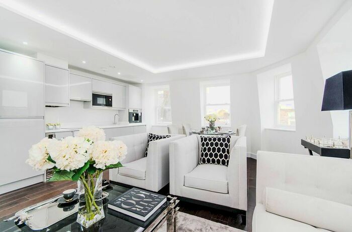 2 Bedroom Flat To Rent In Ariana Apartments, Fulham, London, SW6