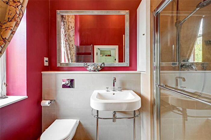 1 Bedroom Flat To Rent In Upper Berkeley Street, London, W1H