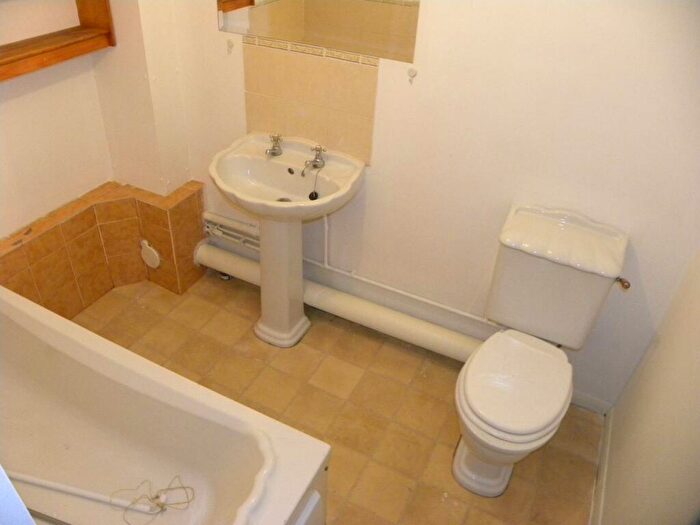 1 Bedroom Flat For Sale In Flat Mayfield Road, Dunstable, LU5