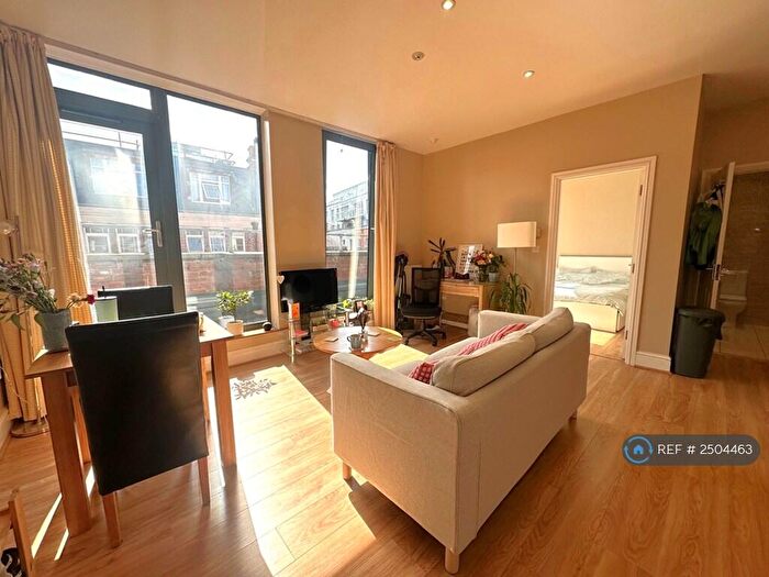 1 Bedroom Flat To Rent In Marsh Street, Bristol, BS1