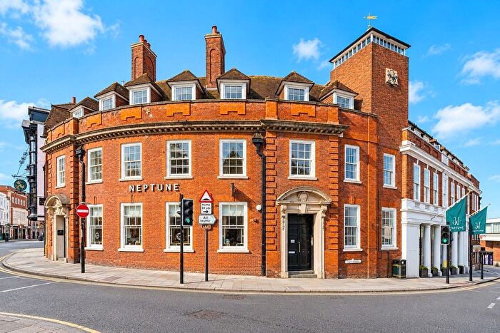 1 Bedroom Flat To Rent In High Street, Guildford, Guildford, GU1