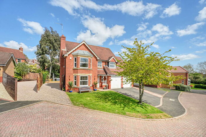 5 Bedroom Detached House For Sale In Fern Close, Boughton Vale, Rugby, Warwickshire, CV23