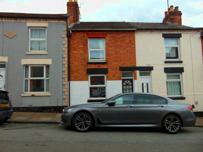 3 Bedroom Terraced House To Rent In Salisbury Street, Northampton, NN2
