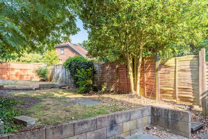 5 Bedroom Property To Rent In North Holmes Road, Canterbury, CT1