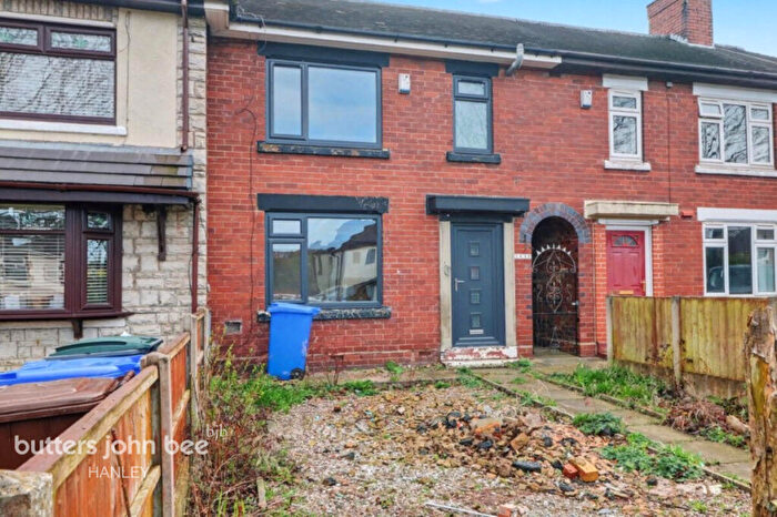 3 Bedroom Terraced House For Sale In Stoke-On-Trent, ST2