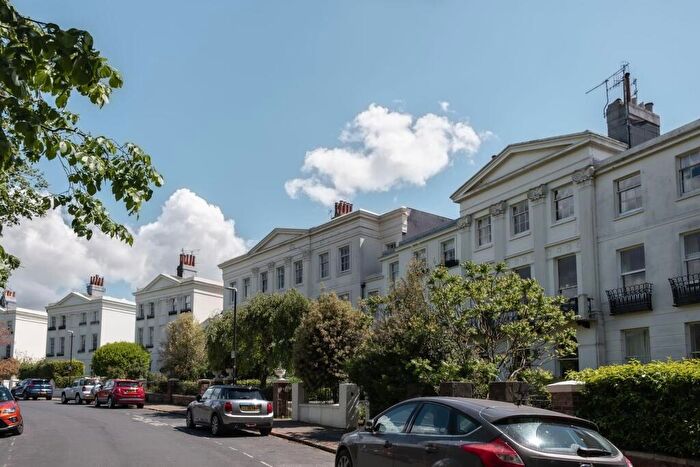 4 Bedroom Duplex For Sale In Brighton, East Sussex, BN1 - Photo 2