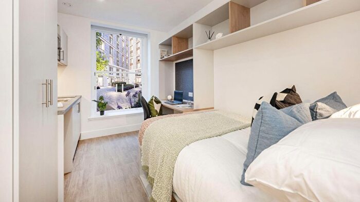 Studio To Rent In St. Vincent Street, Glasgow, G2