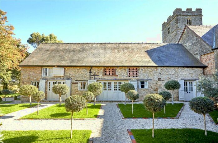 7 Bedroom Detached House For Sale In Farthinghoe, Brackley, NN13