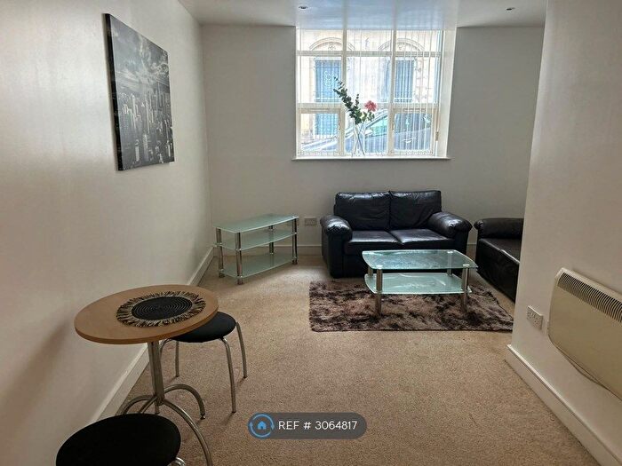 1 Bedroom Flat To Rent In Hick Street, Bradford, BD1