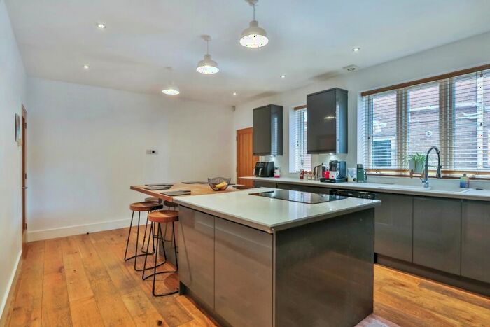 4 Bedroom Detached House For Sale In Magna Road, Bournemouth, Dorset, BH11