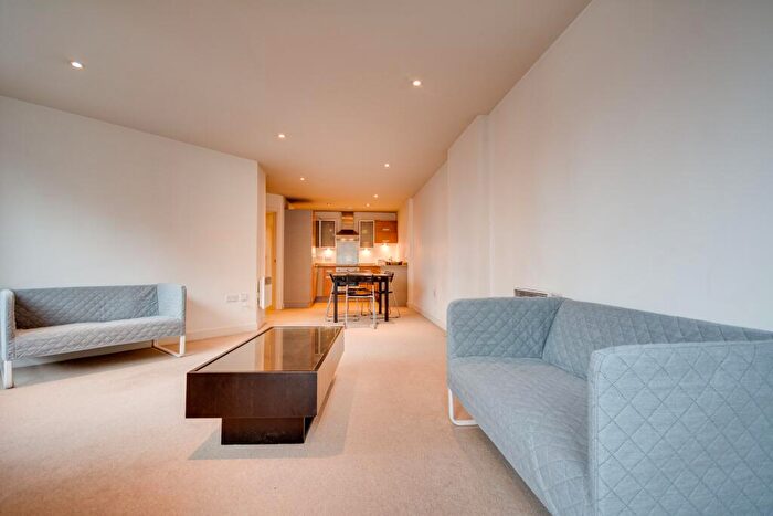 2 Bedroom Flat To Rent In Hall Street, Jewellery Quarter, Birmingham, B18