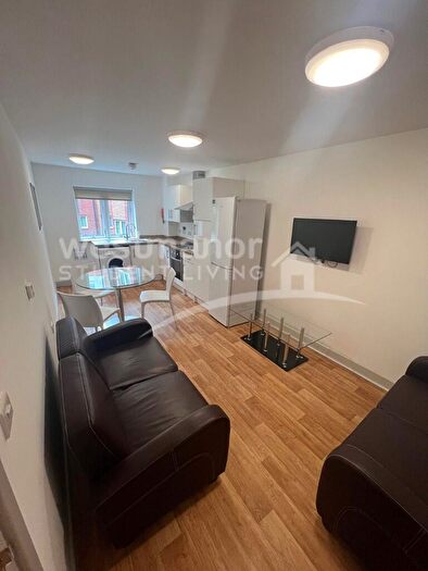 2 Bedroom Apartment To Rent In Grange Lane, Leicester, Leicestershire, LE2
