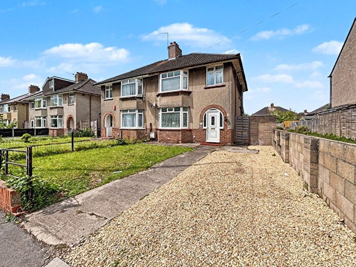 3 Bedroom Semi-Detached House For Sale In Filton Road, Horfield, Bristol, Gb, BS7