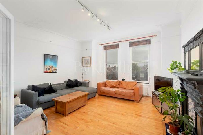 5 Bedroom Apartment To Rent In Goldhurst Terrace, South Hampstead NW6