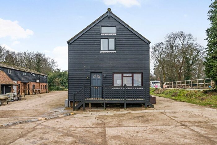 1 Bedroom Flat For Sale In Furzedown Road, Kings Somborne, Stockbridge, Hampshire, SO20