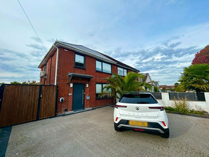 3 Bedroom Semi-Detached House To Rent In The Broadway, Northbourne, BH10