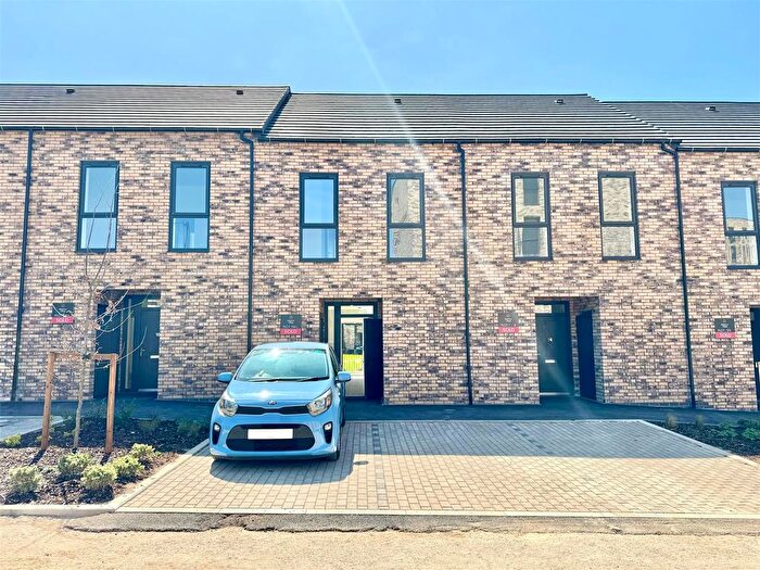 2 Bedroom Property To Rent In Griffiths Close, Birmingham, B12