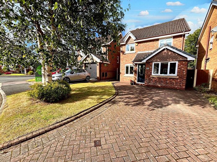 3 Bedroom Detached House For Sale In Plantation Grove, Unsworth, BL9