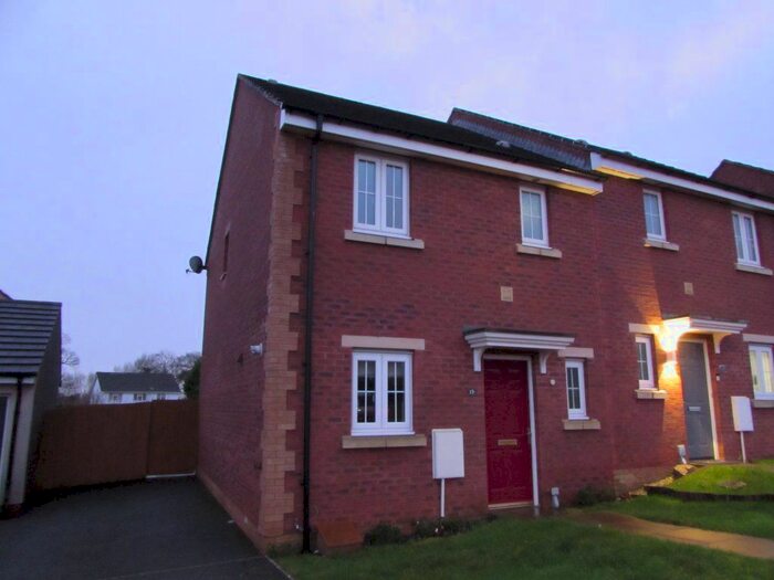 3 Bedroom Property To Rent In Clos Y Cudyll Coch, Broadlands, Bridgend CF31