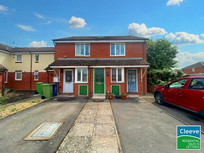 1 Bedroom Flat To Rent In Abbots Mews, Bishops Cleeve, Cheltenham, GL52