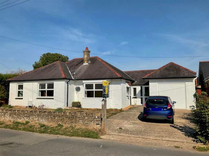 4 Bedroom Detached Bungalow To Rent In The Street, West Hougham, Dover, CT15