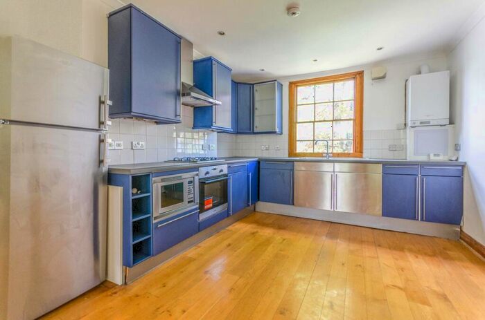 2 Bedroom Flat To Rent In Duncan Terrace, Angel, London, N1