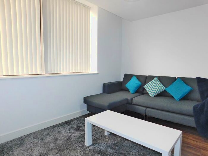 1 Bedroom Apartment To Rent In Broadway Residences, Broad Street, B15