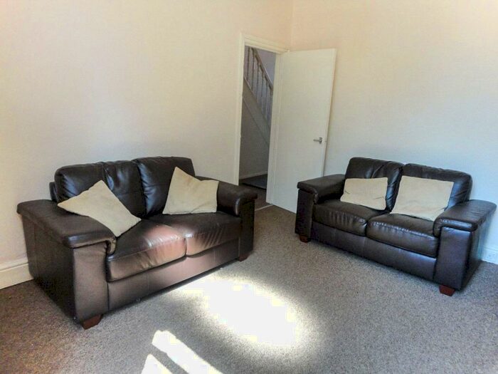 3 Bedroom Terraced House To Rent In Cedar Grove, Fallowfield, Manchester, M14