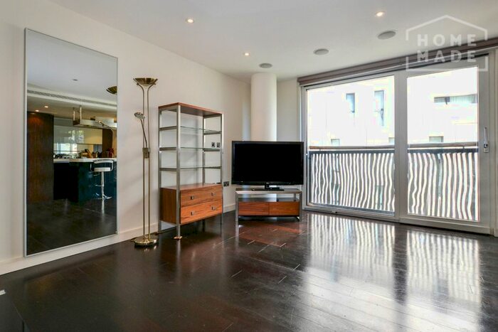 3 Bedroom Flat To Rent In Bramah House, Victoria, SW1W