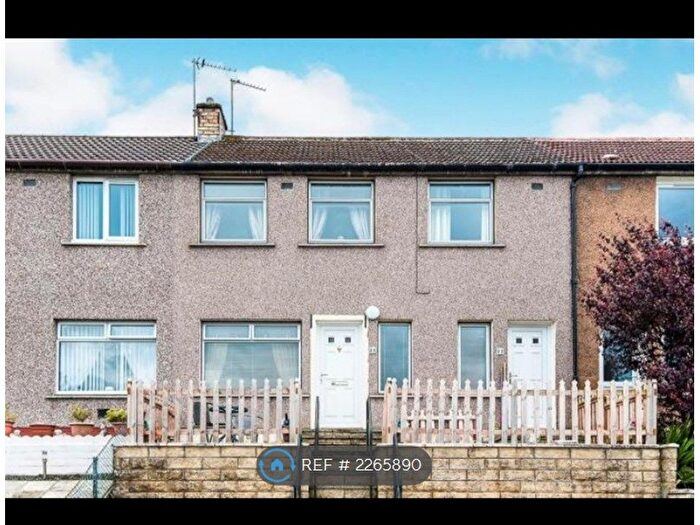 3 Bedroom Terraced House To Rent In Inzievar Terrace, Oakley, Dunfermline, KY12