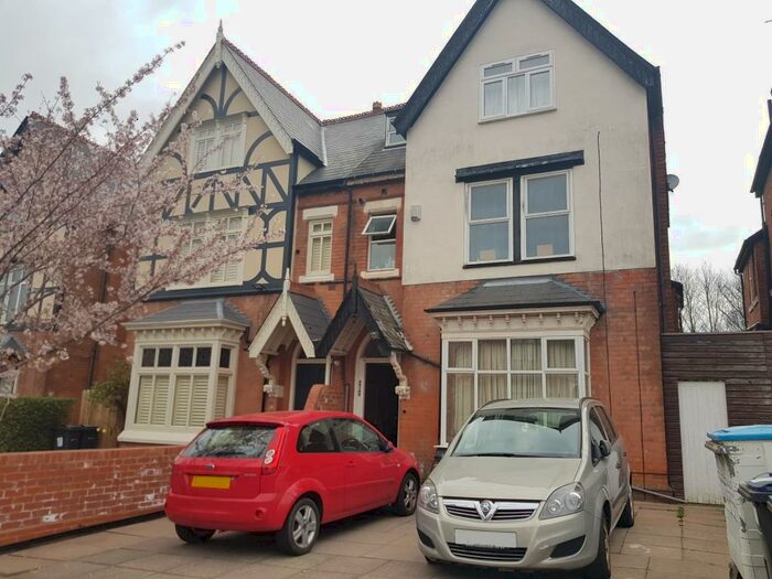 Flat To Rent In Mayfield Road, Moseley, Birmingham, B13