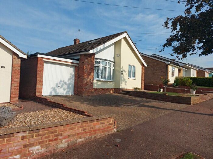 2 Bedroom Detached Bungalow For Sale In Highfield Road, Sudbury, CO10