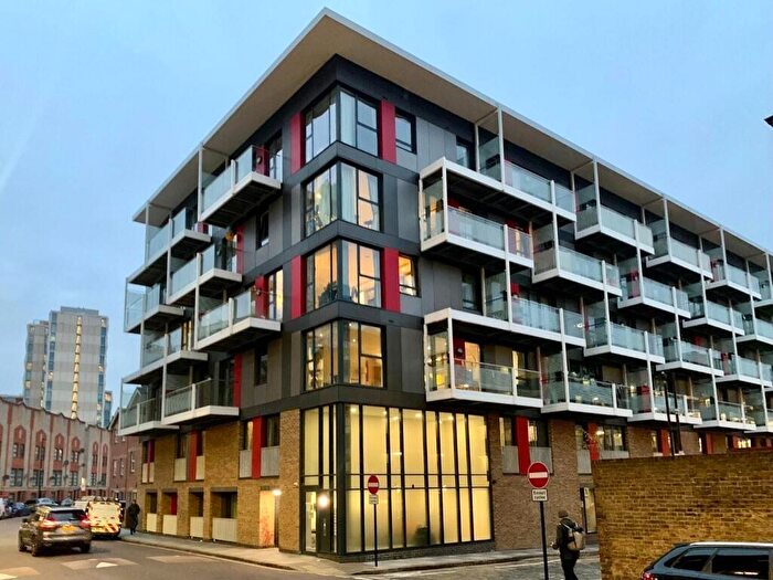 2 Bedroom Apartment To Rent In Back Church Lane, Aldgate, E1