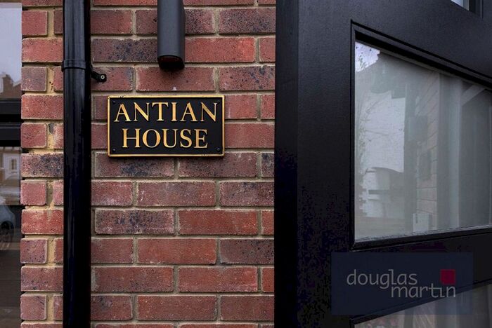 5 Bedroom Semi-Detached House To Rent In Rundell Crescent, London, NW4