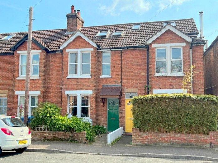 3 Bedroom houses for sale in Sherwood Avenue, BH14, Poole
