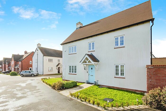 4 Bedroom Detached House For Sale In Harebell Road, Wootton, Northampton, NN4