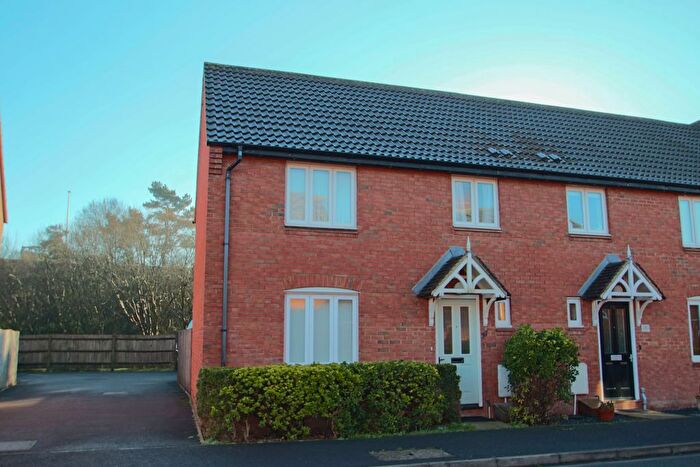 3 Bedroom End Of Terrace House To Rent In Ash Close, St Georges, BS22