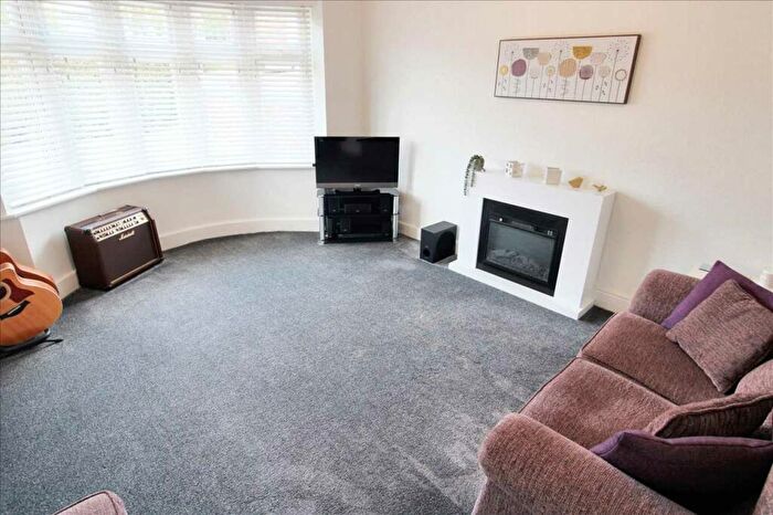2 Bedroom Detached Bungalow For Sale In Chewton Street, Eastwood, Nottingham, NG16