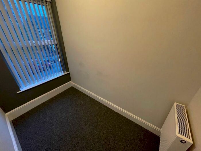 2 Bedroom Flat To Rent In Albert Avenue, Hull, HU3