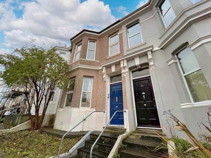 2 Bedroom Flat To Rent In Rosslyn Park Road, Peverell, Plymouth, PL3