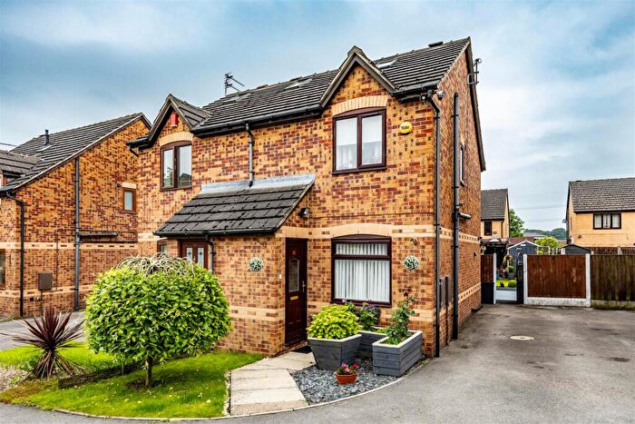 2 Bedroom Semi-Detached House For Sale In Alder Holt Drive, Bradford, BD6