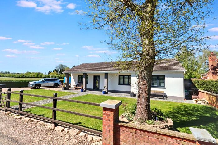 4 Bedroom Detached Bungalow For Sale In Topsgate, Gedney, PE12