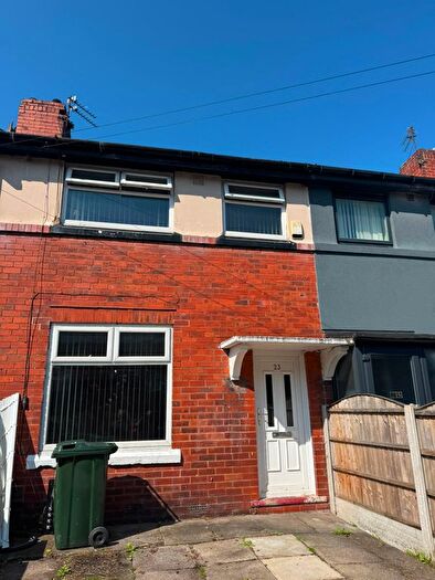 3 Bedroom Terraced House To Rent In Tennyson Road, Middleton, M24