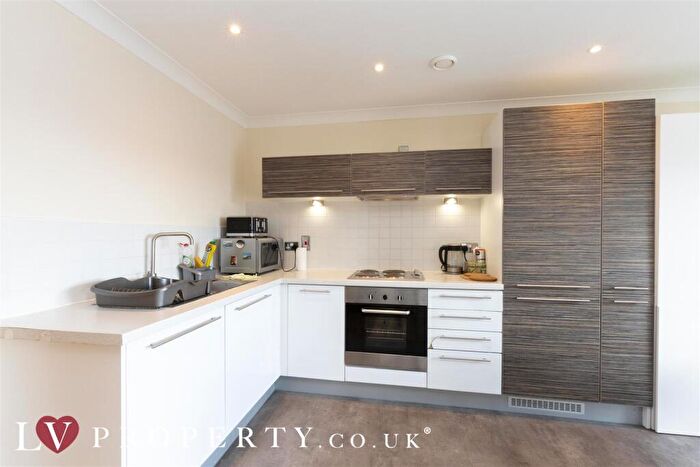 2 Bedroom Apartment To Rent In Irving Street, City Centre, Birmingham, West Midlands, B1