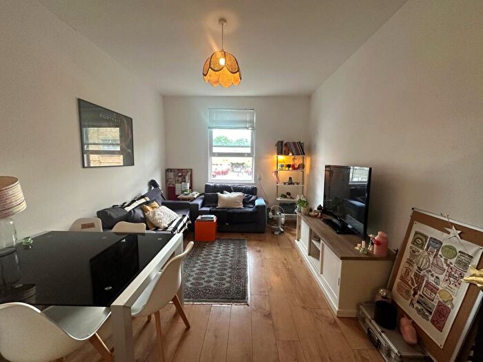 5 Bedroom Flat To Rent In Hornsey Road, London, N19