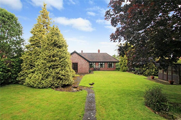 3 Bedroom Bungalow For Sale In Caistor Lane, Caistor St. Edmund, Norwich, Norfolk, NR14