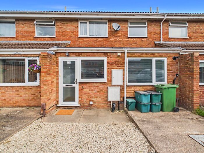 3 Bedroom Terraced House To Rent In Marsh Gardens, Cheltenham, GL51